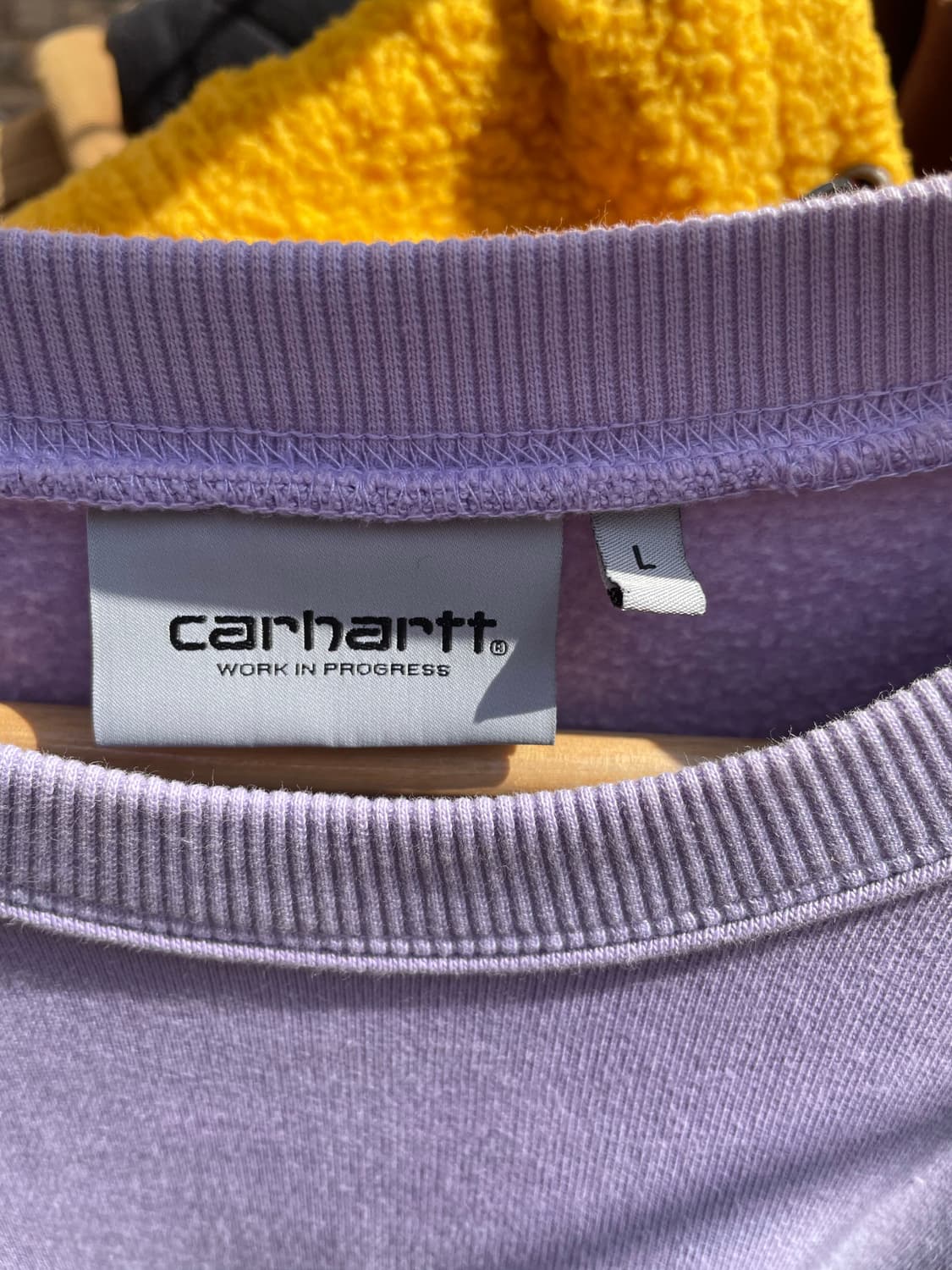 칼하트 wip 맨투맨 연보라 상품이미지4
