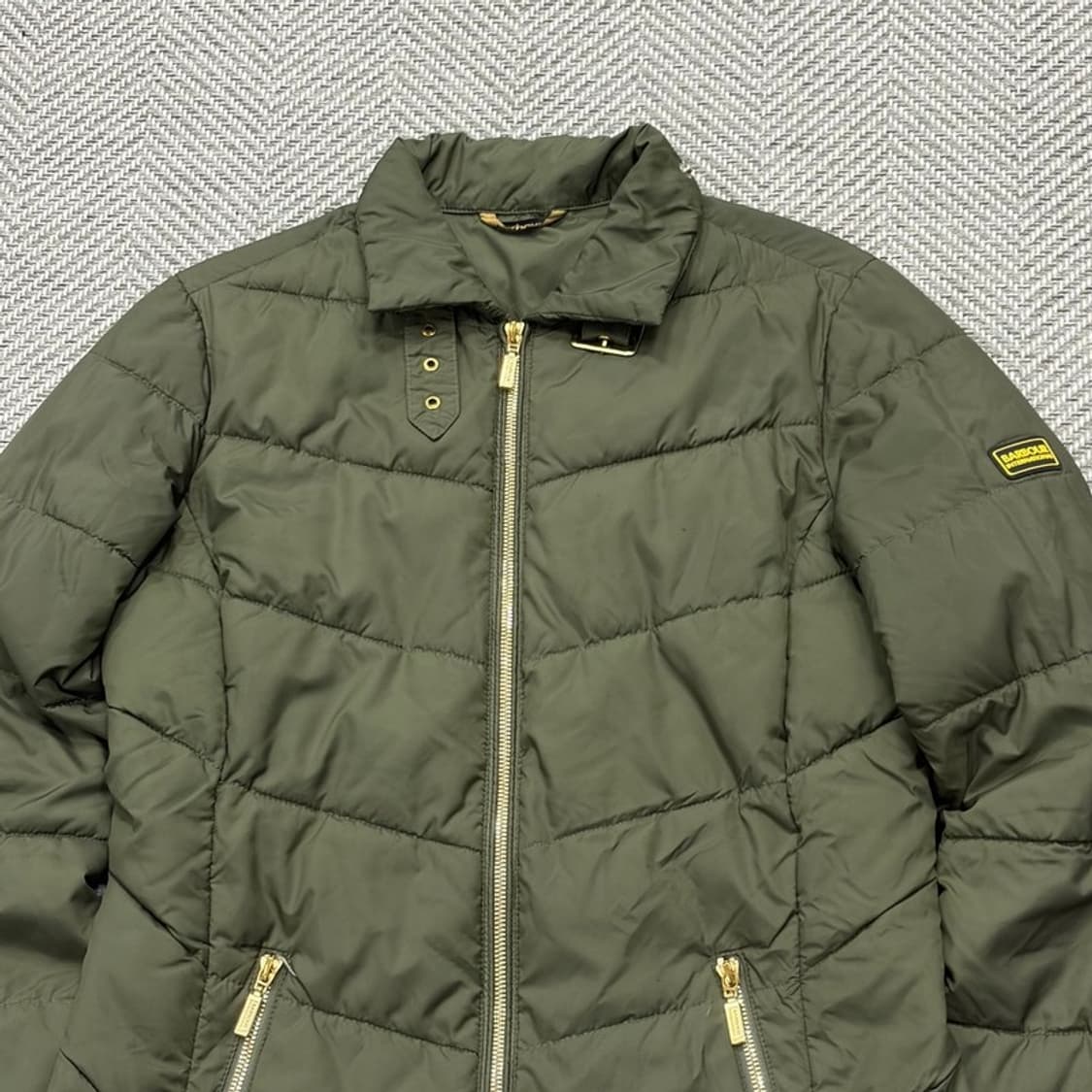 바버 라이트 패딩 자켓 v1972 상품이미지3