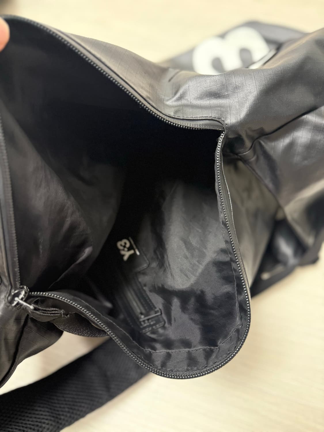 (OS) 요지야마모토 y-3 자수 백팩 상품이미지5