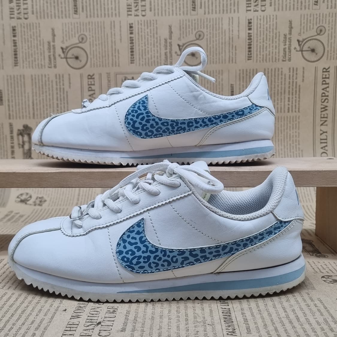 나이키 코르테즈 레오파드 여성운동화235 상품이미지1