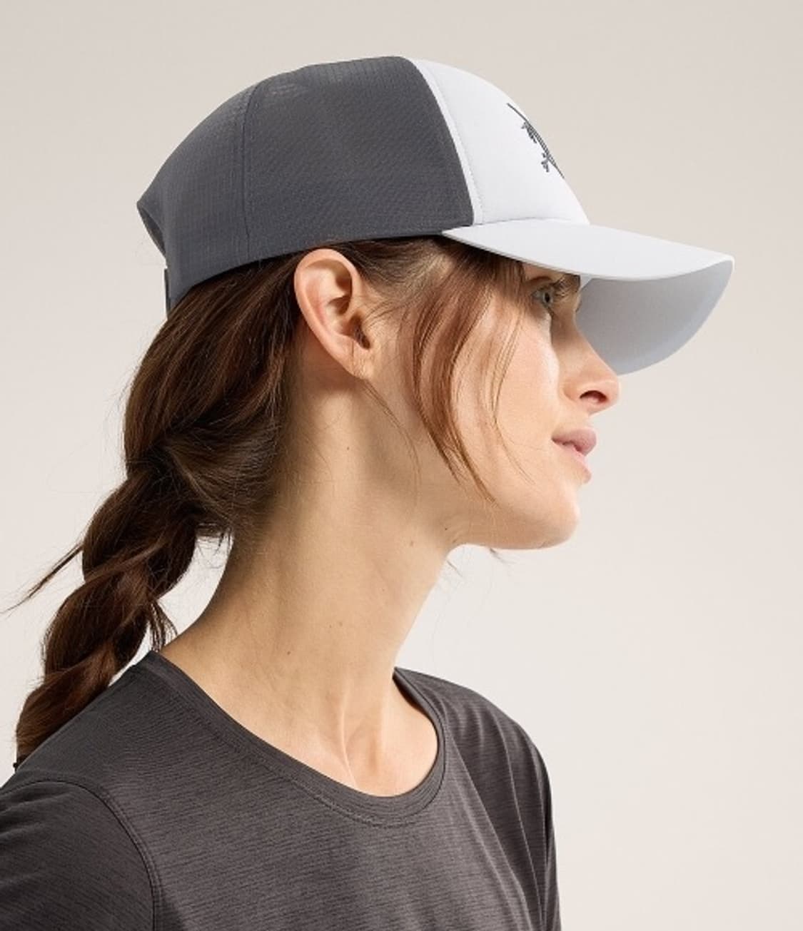 [새상품]아크테릭스 로고 버드 트러커 메쉬캡 그라파이트 상품이미지6