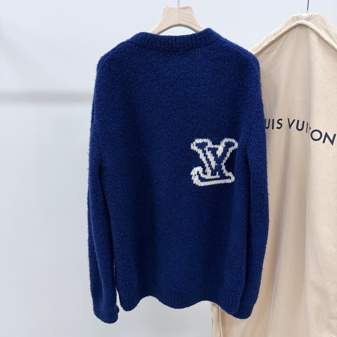 [S+급/2XL] 루이비통 LV 인타르시아 크루넥 니트 블루 상품이미지5