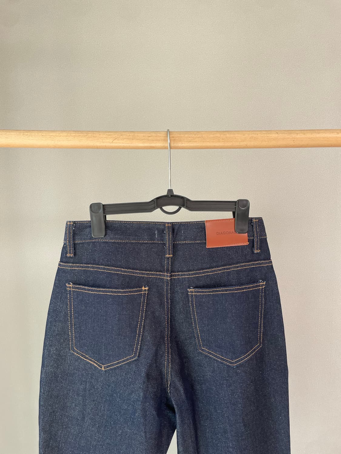 DIAGONAL 버튼 플라이 와이드 데님 팬츠 상품이미지5