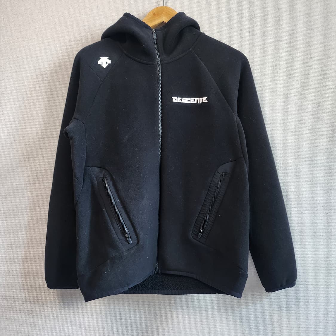 [95] 데상트 후리스 후드집업  상품이미지1