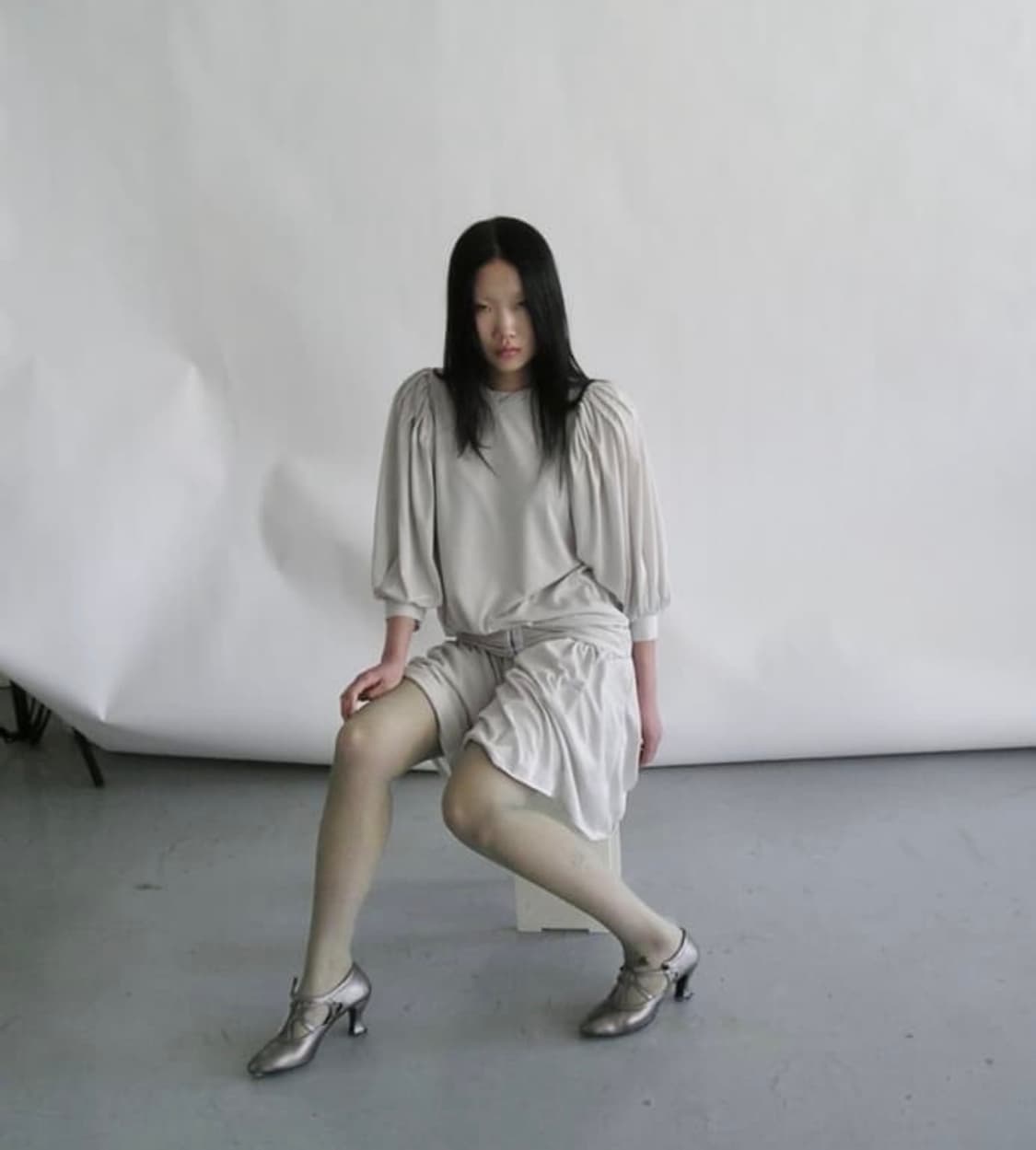 에옹쓰 eonts 아르누보 드레스 세이지 그린 상품이미지1