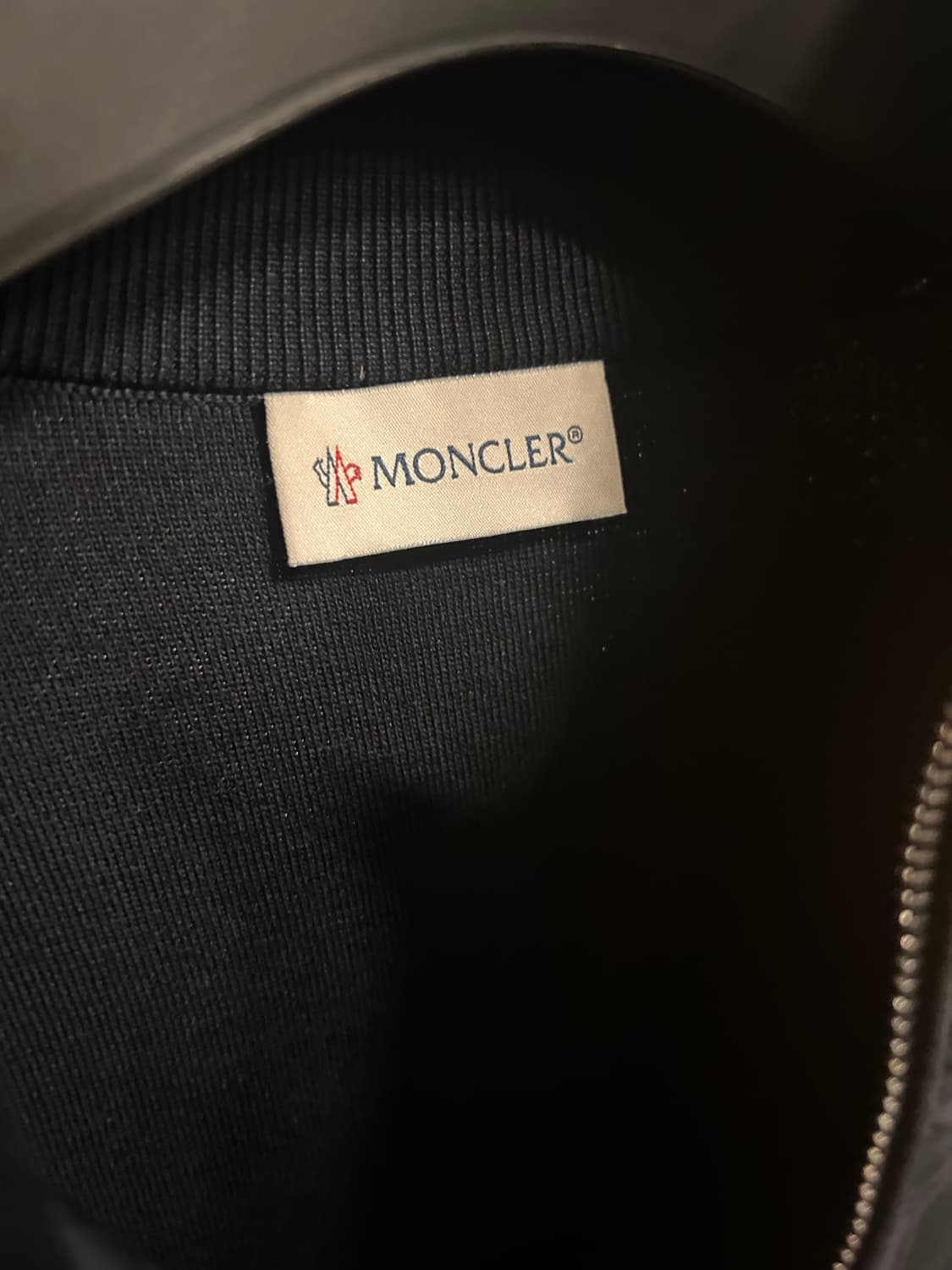 [S+급] 몽클레어 블랙와펜 니트패딩 가디건 S사이즈 상품이미지3