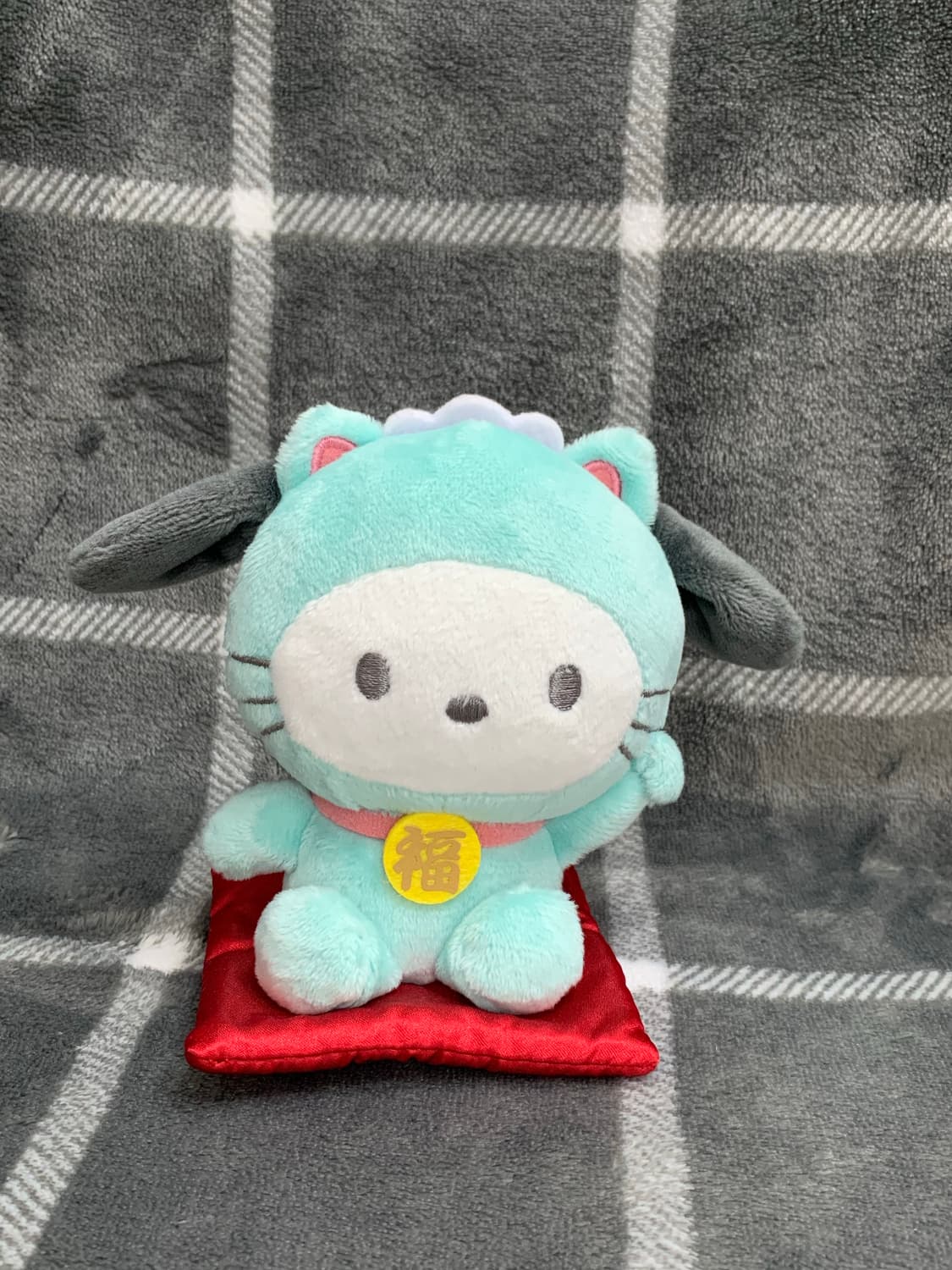 산리오 포차코 2021 복 고양이 마네키 네코 마스코트 상품이미지1