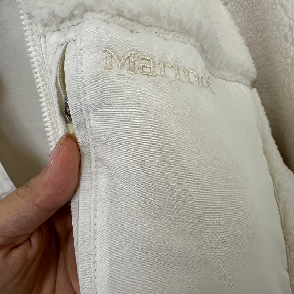  마모트 남자 도톰 기모 털자켓 아이보리 100 상품이미지5