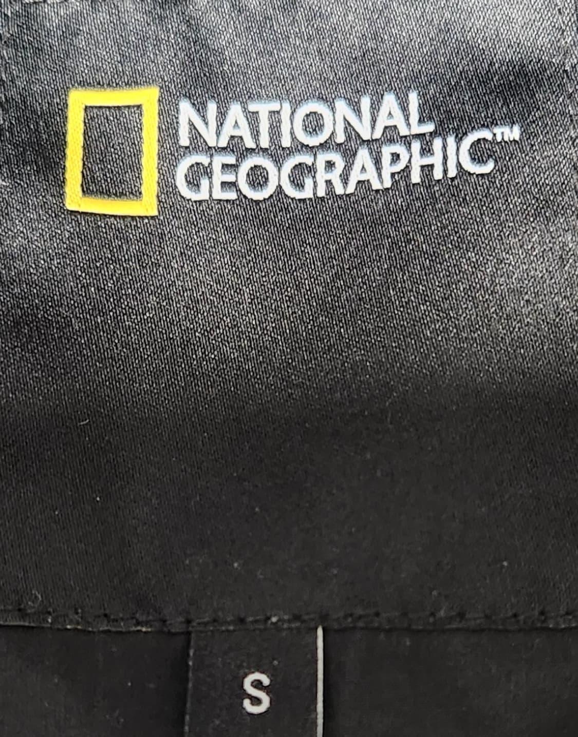 내셔널지오그래픽 블랙 바람막이 후드 자켓 S 상품이미지3