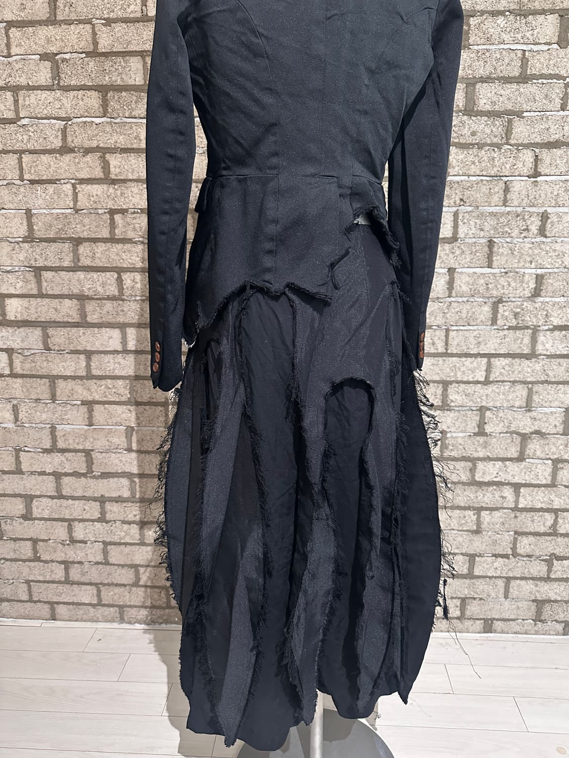 Comme des Garcons 꼼데가르송 해체주의 컷아웃 롱 스커트 상품이미지5