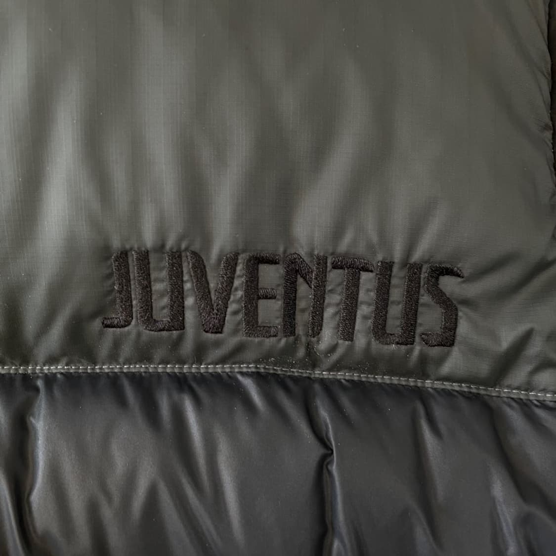 L 나이키 유벤투스 덕다운 패딩 100 상품이미지10