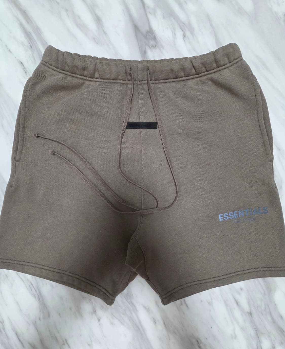 피오갓에센셜 오버핏 스웻 쇼츠 상품이미지1