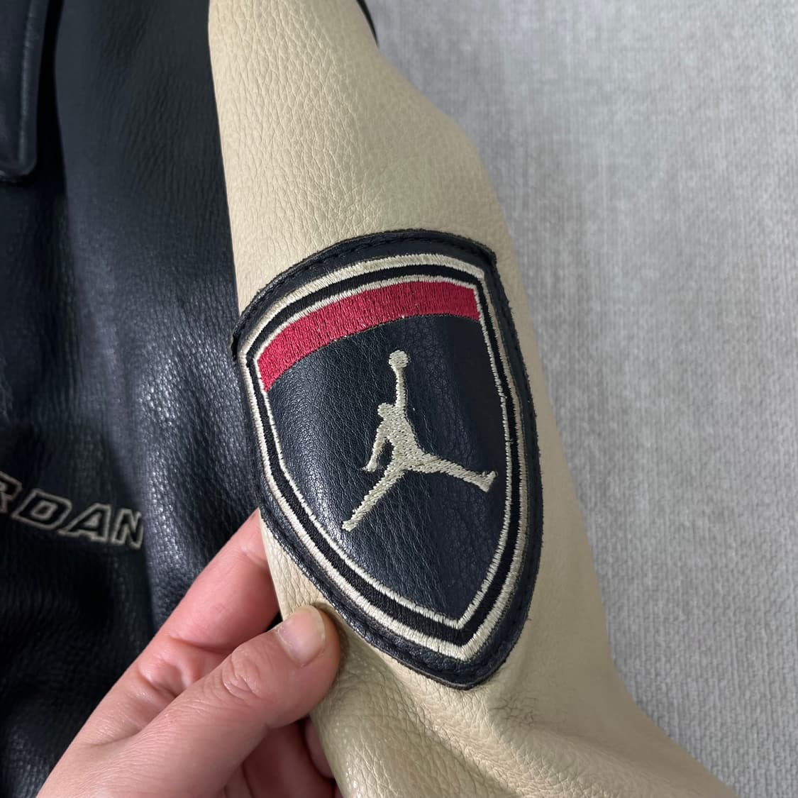 105 조던 90s 빈티지 레더 자켓 상품이미지5