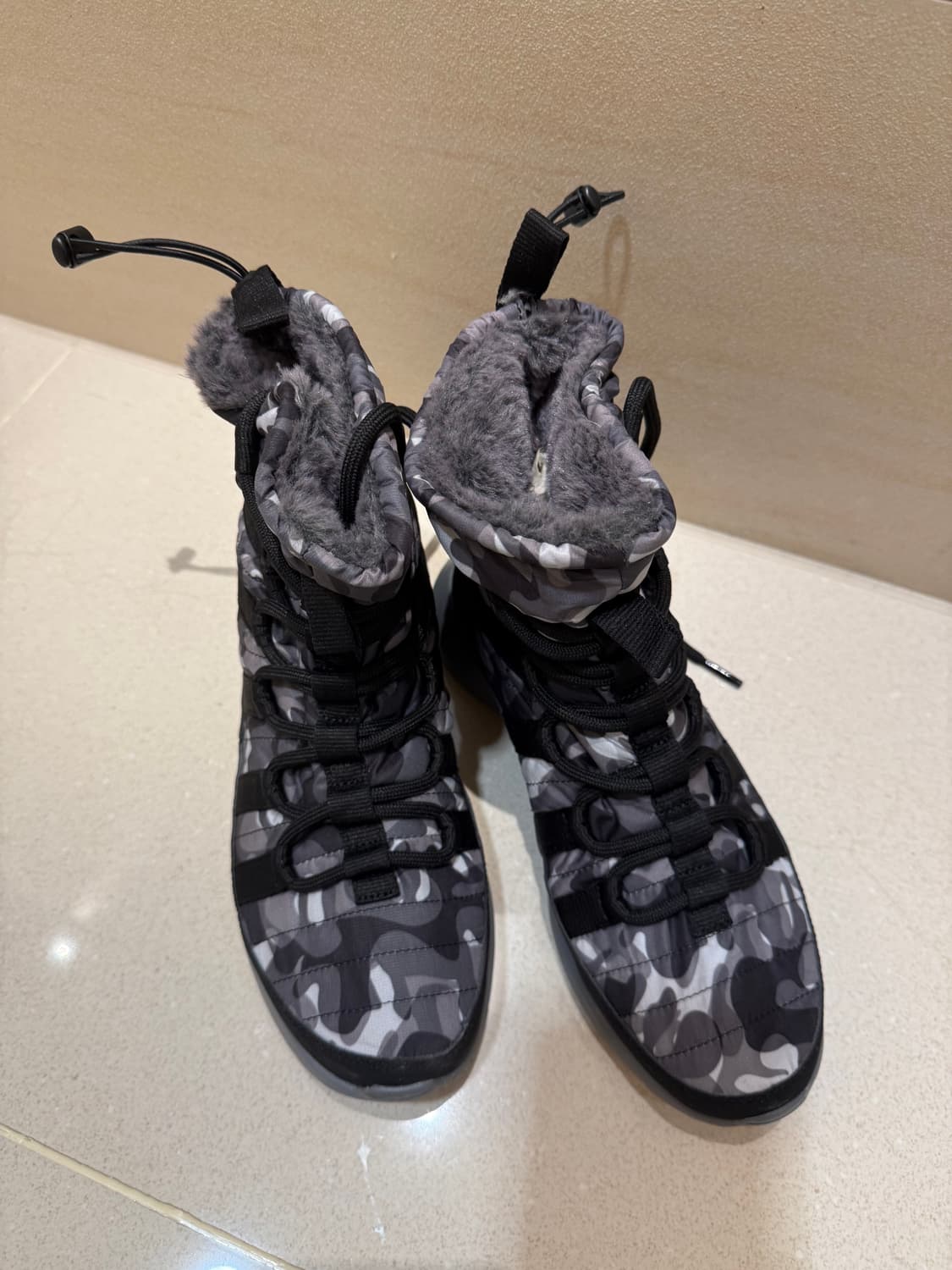 (1회착) 나이키 카모 방한 부츠 240 어그 등산 미들부츠 털신 패딩 상품이미지4