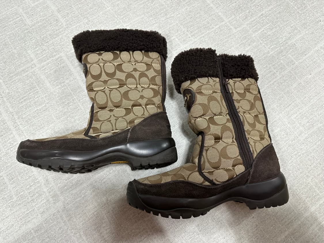 코치 부츠 7 1/2 사이즈  상품이미지1