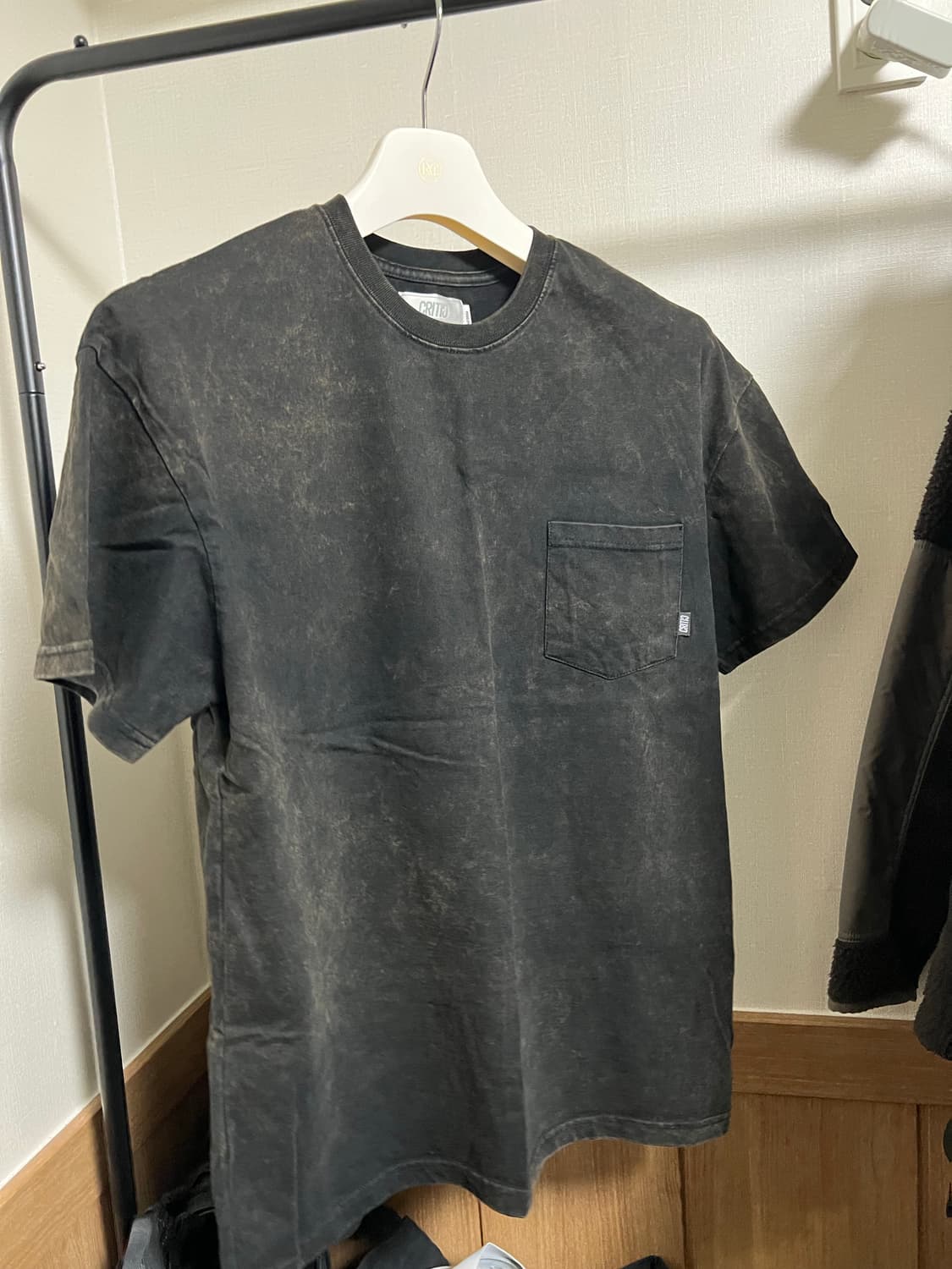 크리틱 타이다이 상품이미지1