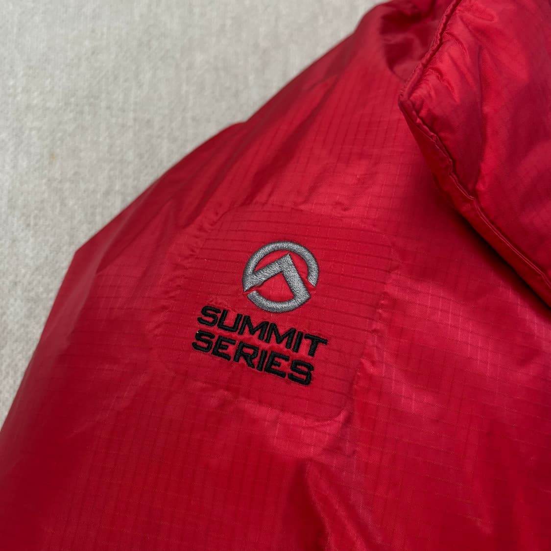 100 노스페이스 히말라야 900 하이벤트 패딩 상품이미지4