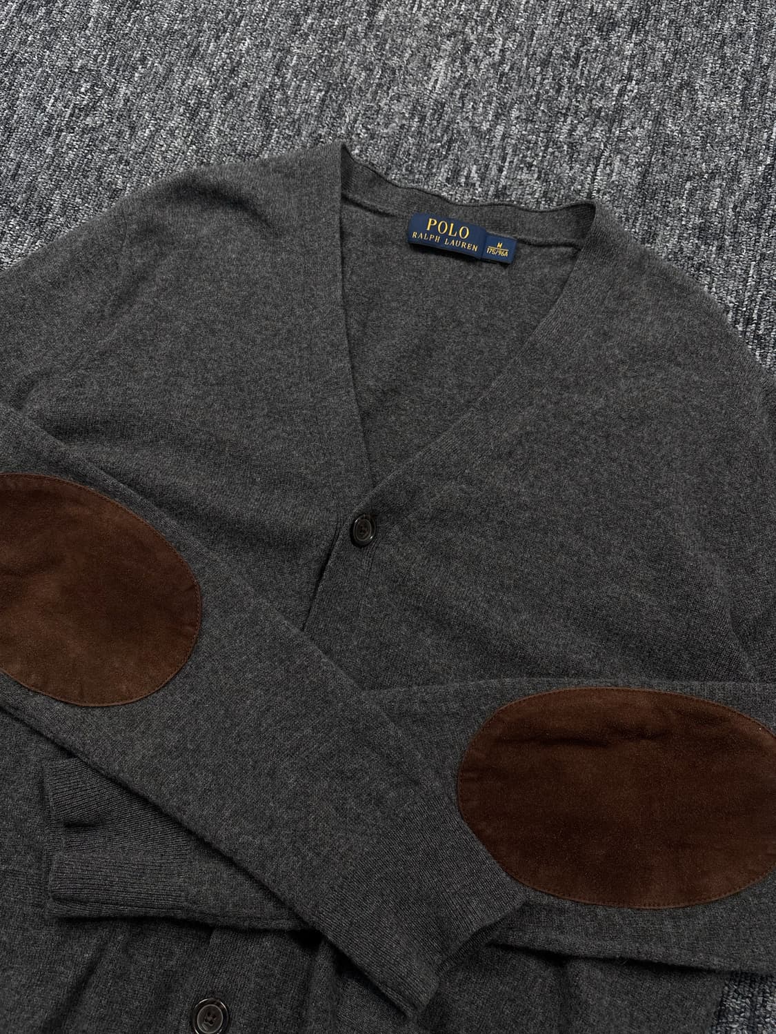 폴로 엘보우 패치 그레이 가디건 상품이미지4