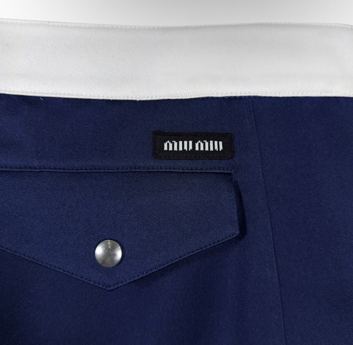 [42] 미우미우 남성 콘트라스트 드로우스트링 새틴 버뮤다 팬츠 반바지 상품이미지6