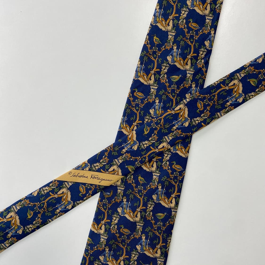 페레가모(Ferragamo) 명품 정품 넥타이 상품이미지4