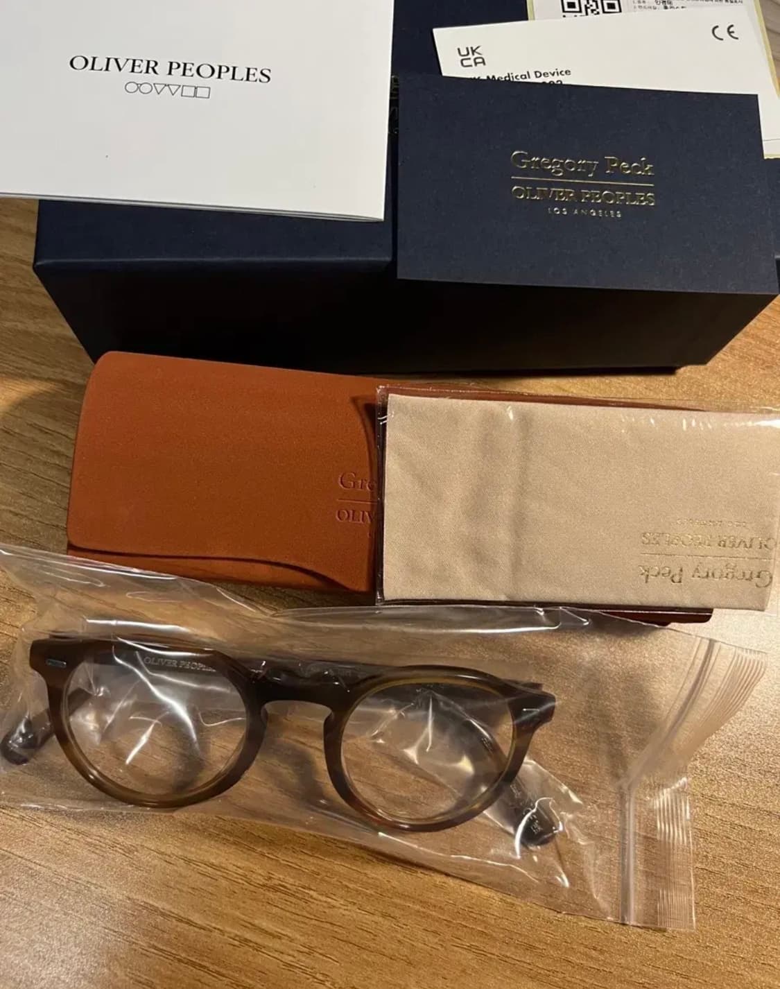 (새상품) 올리버피플스 그레고리팩 47사이즈 1011컬러 상품이미지1