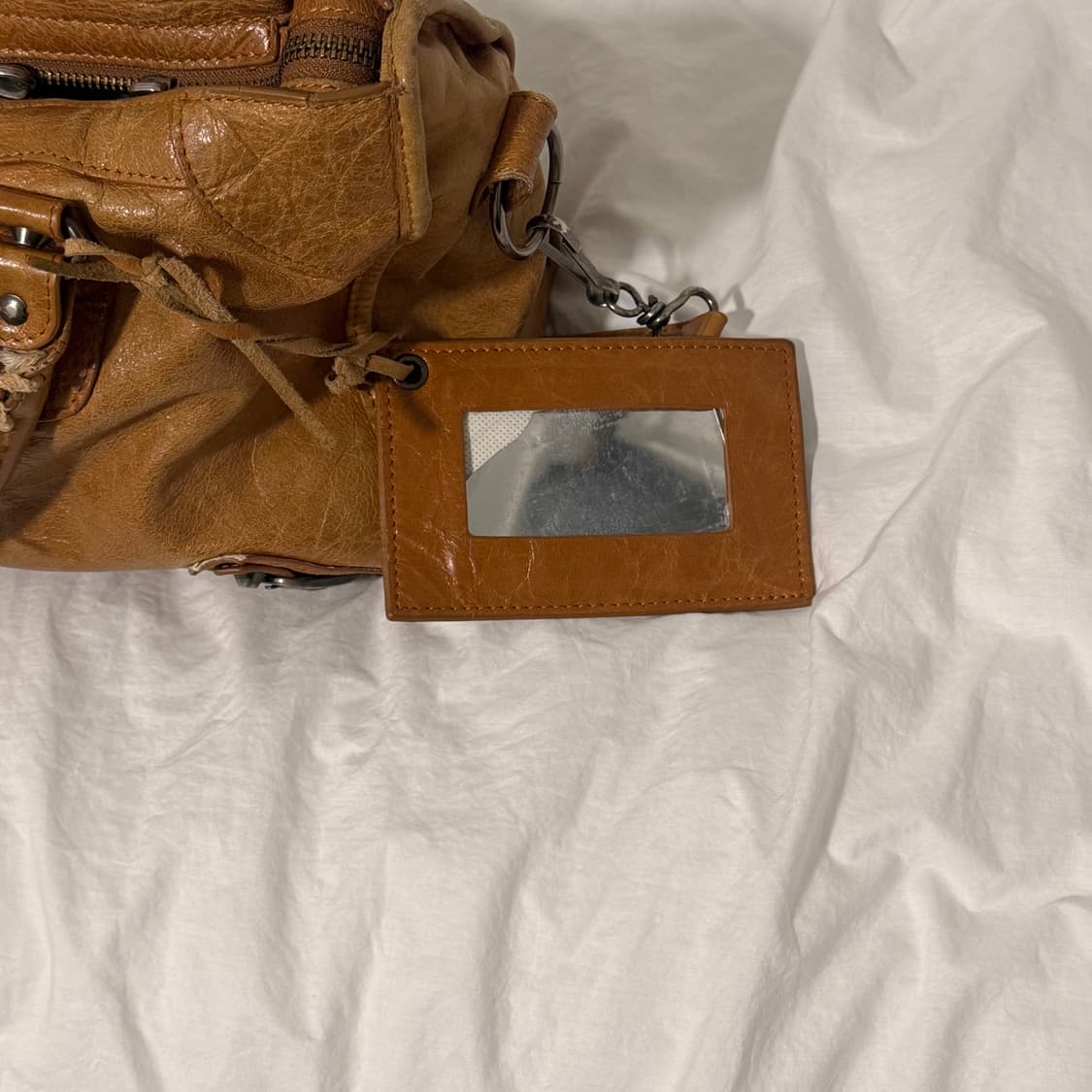 발렌시아가 모터백 상품이미지5