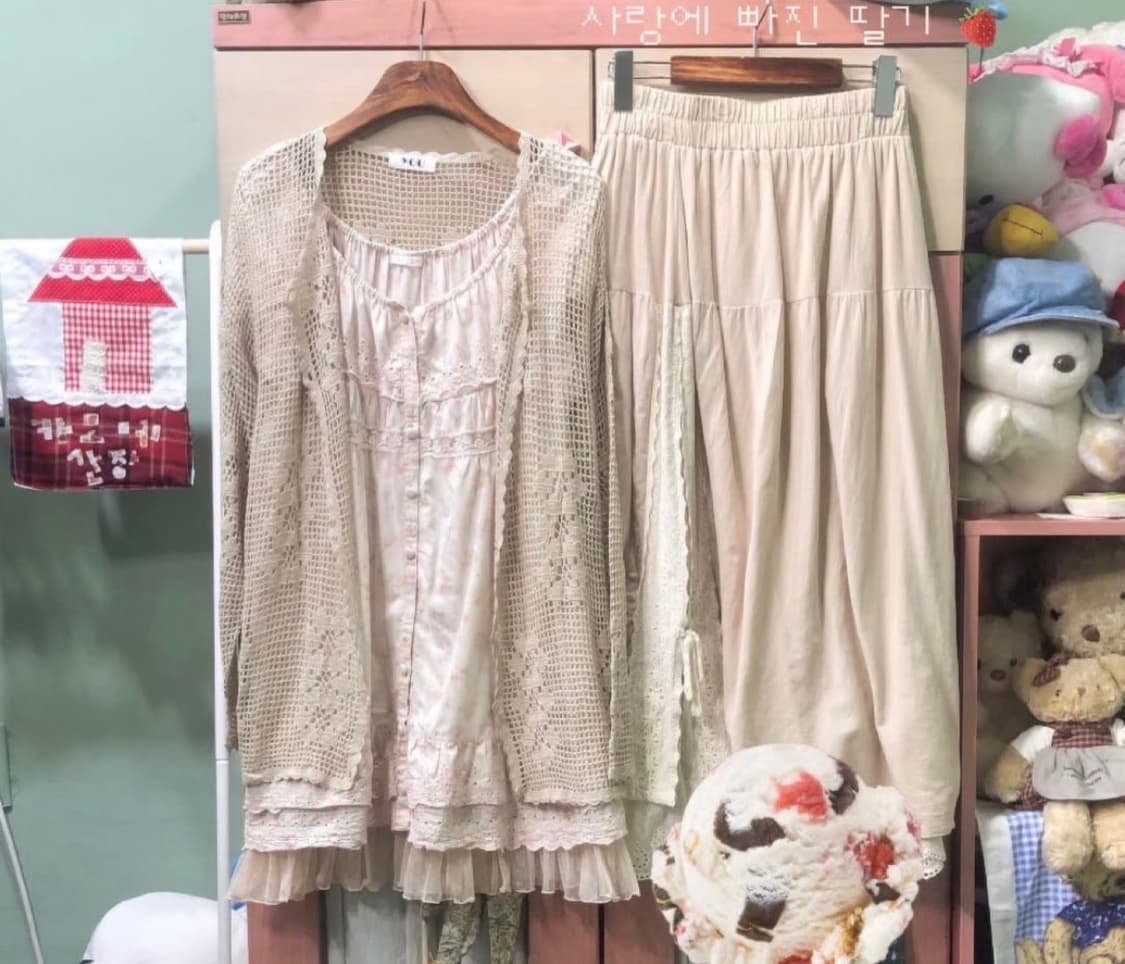 카모메산장 아이스크림 코디 사랑에 빠진 딸기 입질연 구해요 상품이미지1