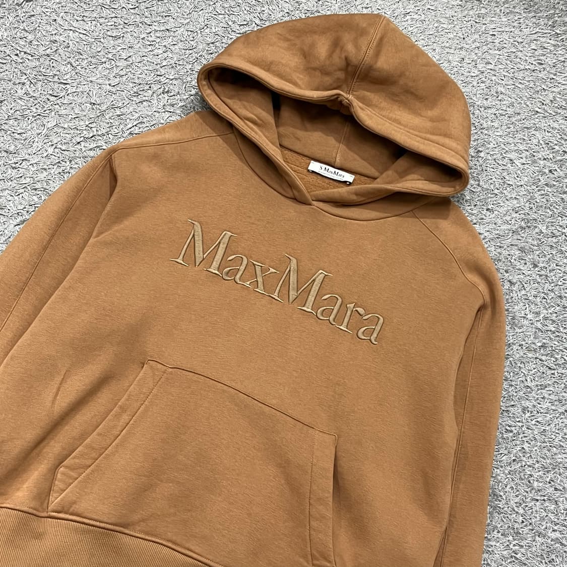 [우먼95] 막스마라 후드티 상품이미지1