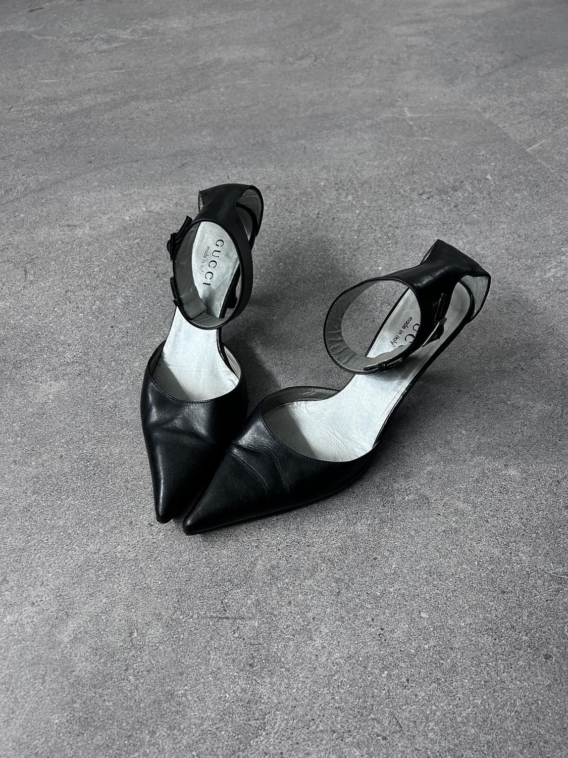 Gucci Ankle Strap Skeletto Heels 상품이미지4