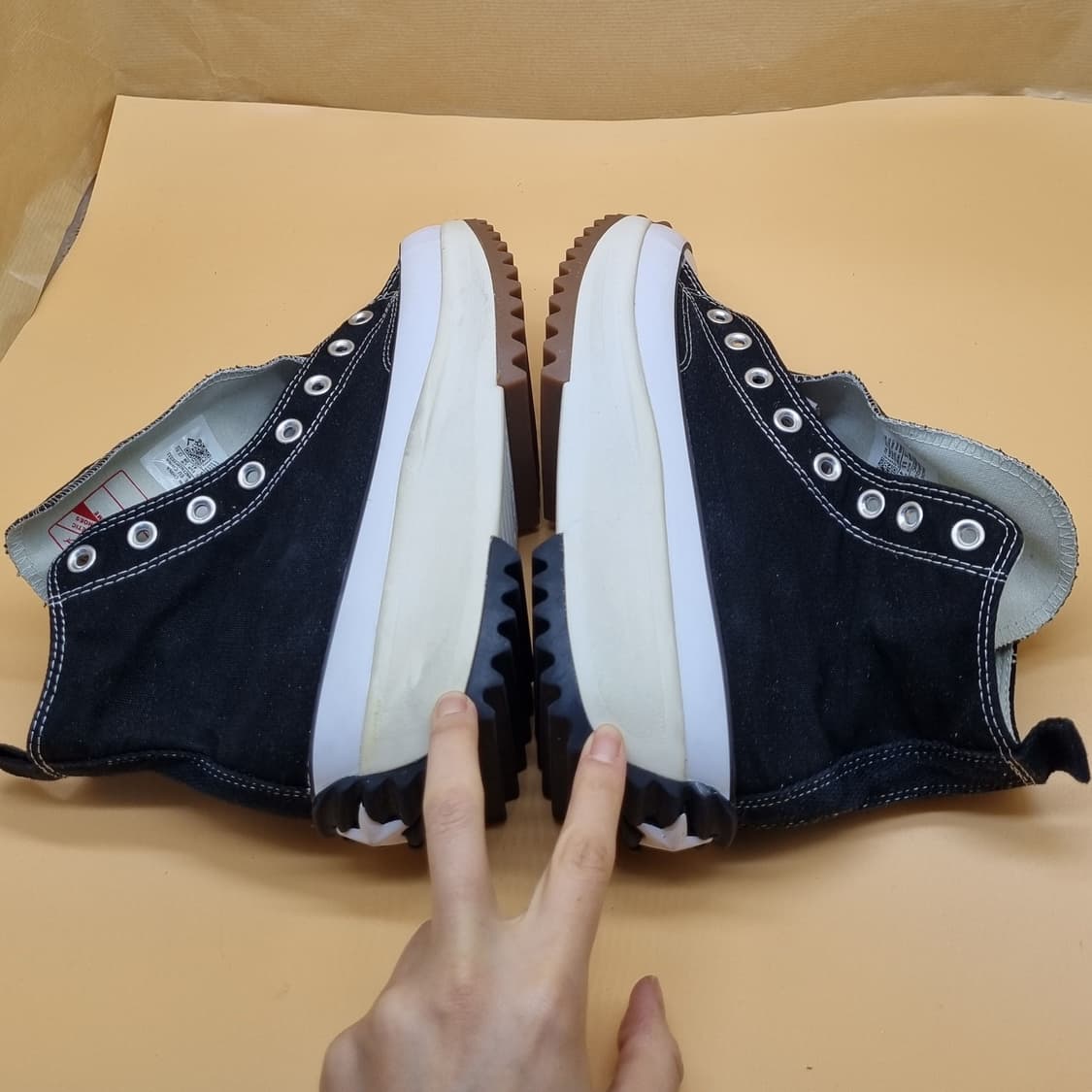 컨버스 런스타 하이크 블랙 남성하이탑260. 상품이미지5