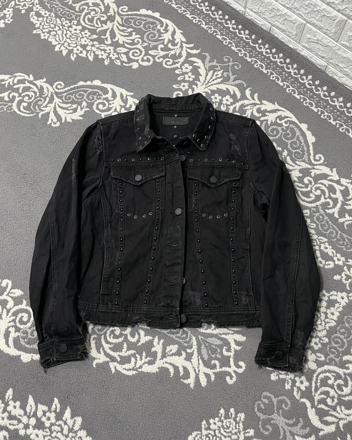 Blank NYC 스터드 디스트레스트 데님 자켓 상품이미지5