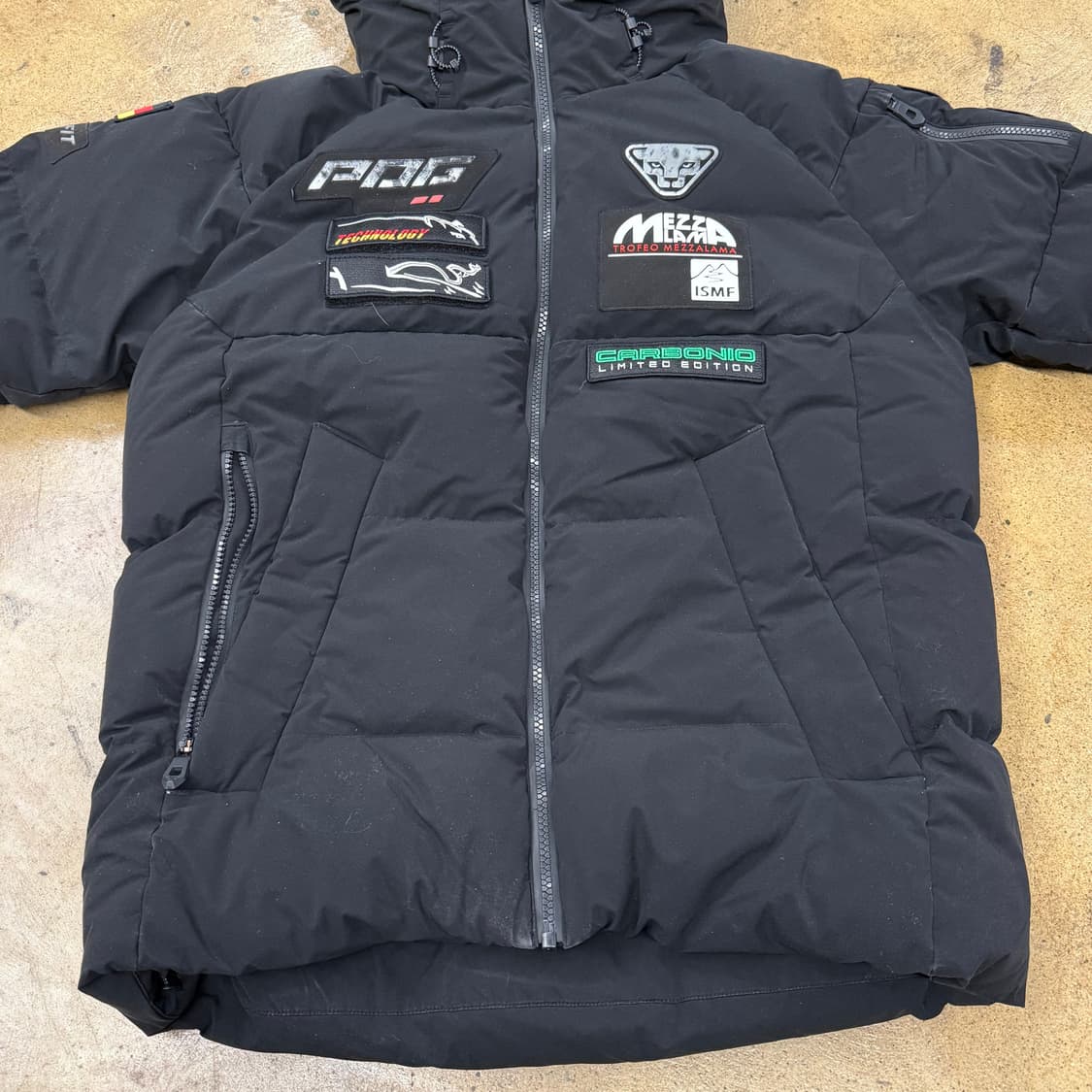 [정품/M] 다이나핏 카본 리미티드 에디션 패딩 블랙 b19 상품이미지3