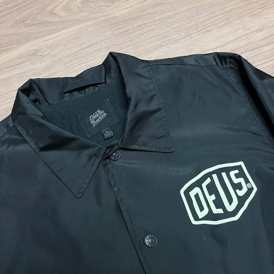 100 데우스 엑스 마키나 코치자켓 상품이미지3