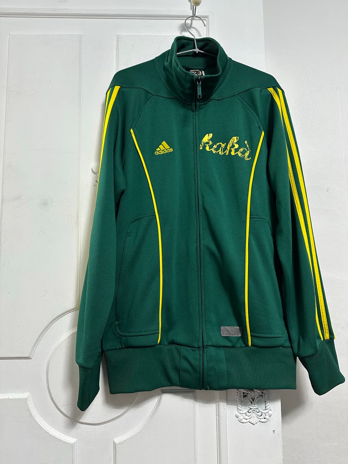 아디다스 남아공월드컵 카카 트랙탑 상품이미지1