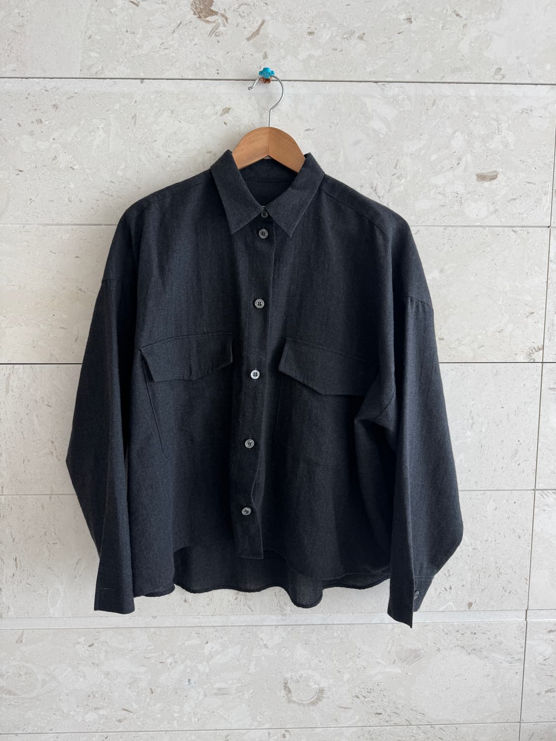 MM6 Margiela 엠엠식스 마르지엘라 오버핏 셔츠 챠콜 42  상품이미지1