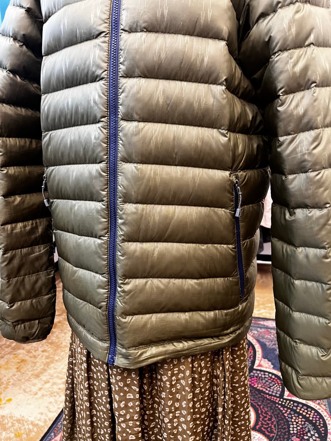 파타고니아 다운 스웨터 경량 패딩 올리브 상품이미지4