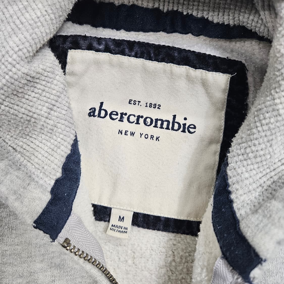 아베크롬비 투웨이 후드 집업 M 딱붙핏 상품이미지2