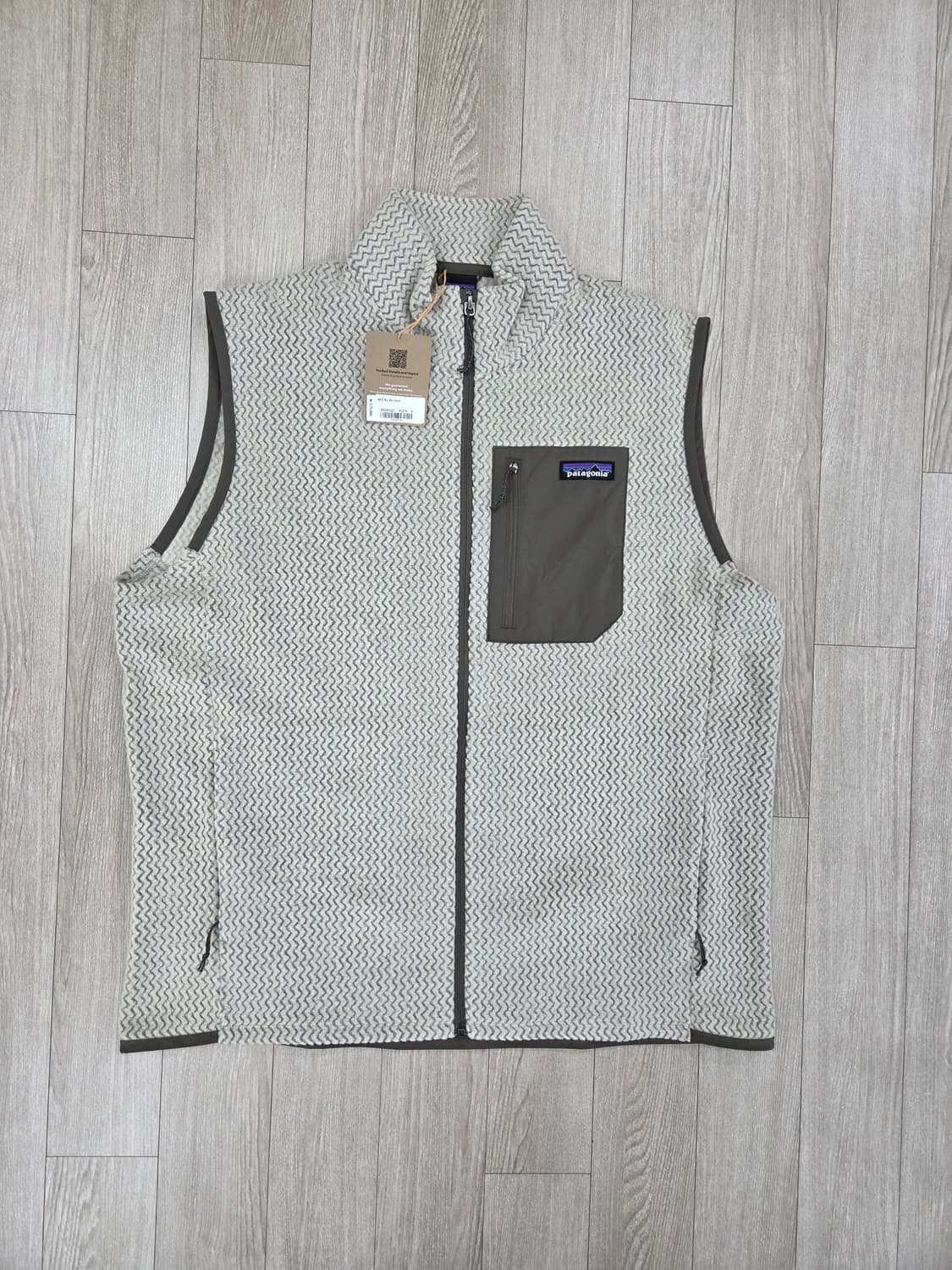 (새상품)파타고니아 R1 에어 베스트 조끼 펠리컨 L, 105 상품이미지1