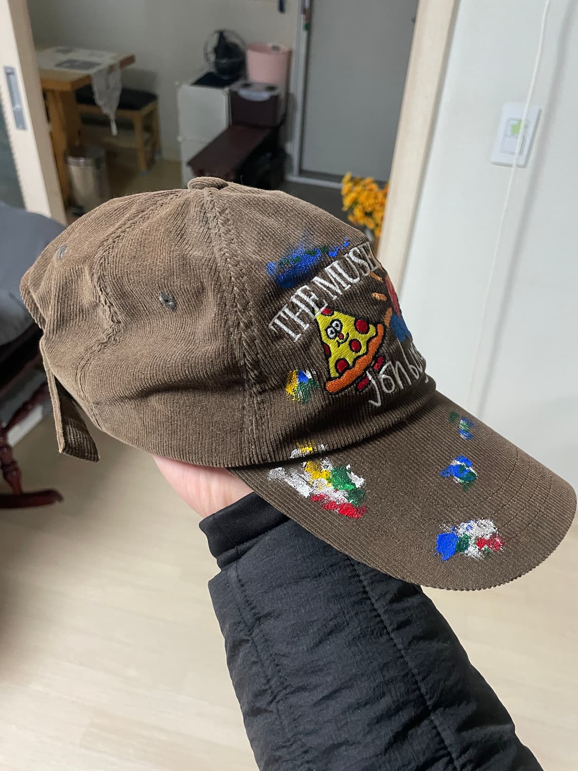 더 뮤지엄 비지터 존 버거맨 볼캡 상품이미지3