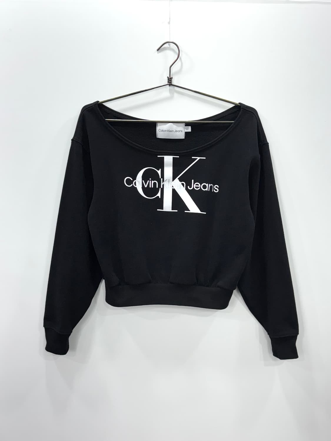 CK 크롭 커스텀 오프숄더 상품이미지2