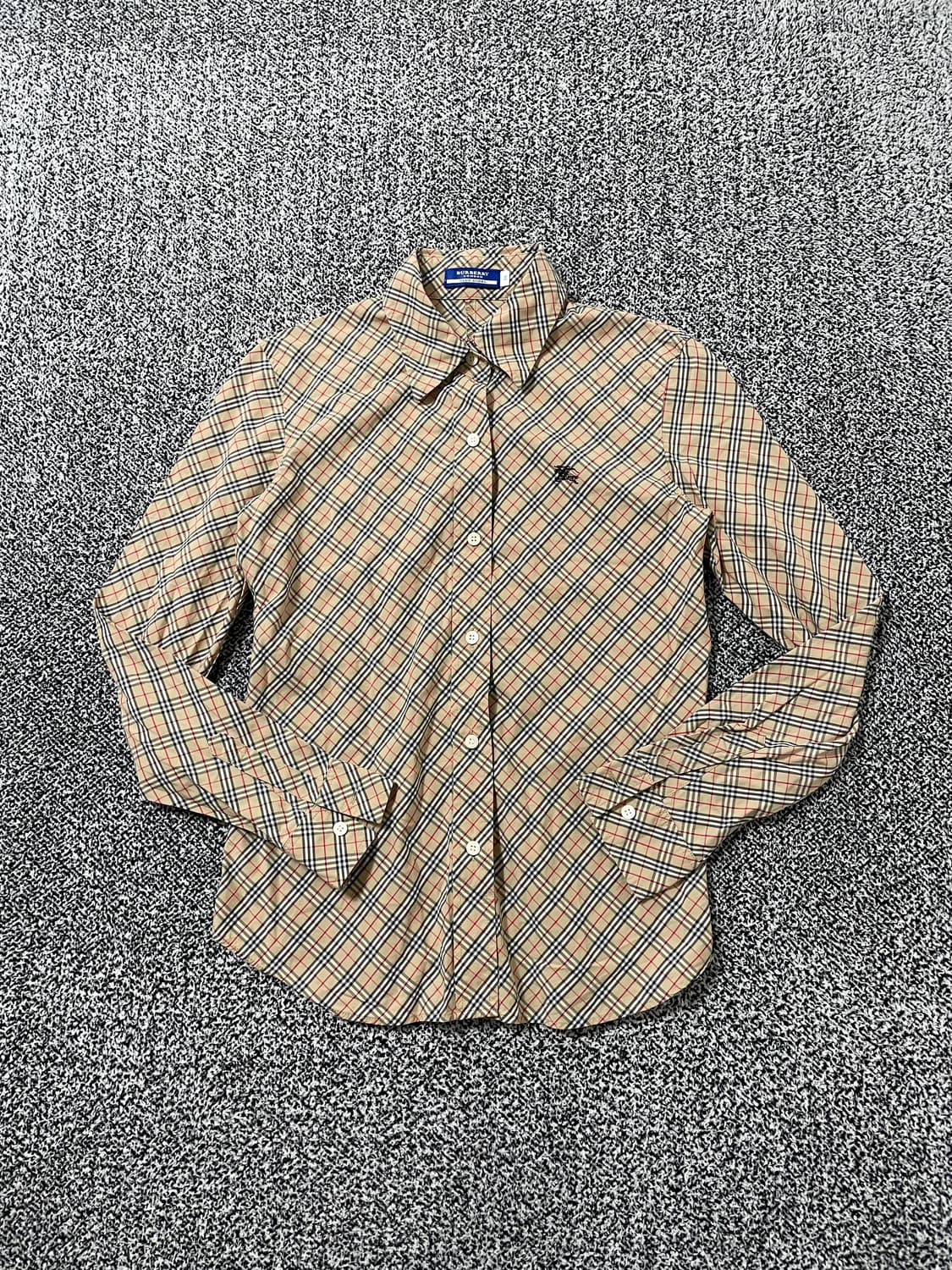 빈티지9. 버버리 블루라벨 노바 체크 셔츠 상품이미지1