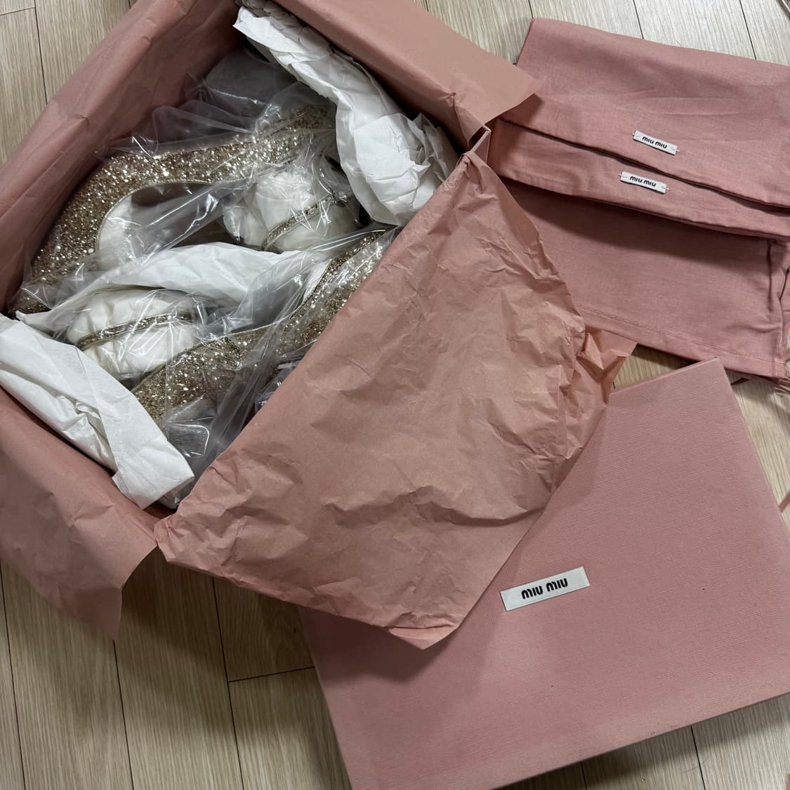 225 칼발230 풀박 신품 미우미우 골드7cm유리굽 메리제인 구두 펜디 상품이미지2