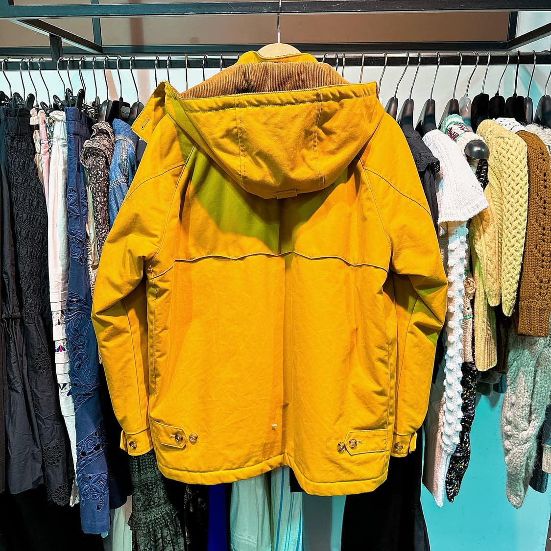 바라쿠타 남성 G9 머스터드 왁스 드라이버 자켓

 상품이미지5