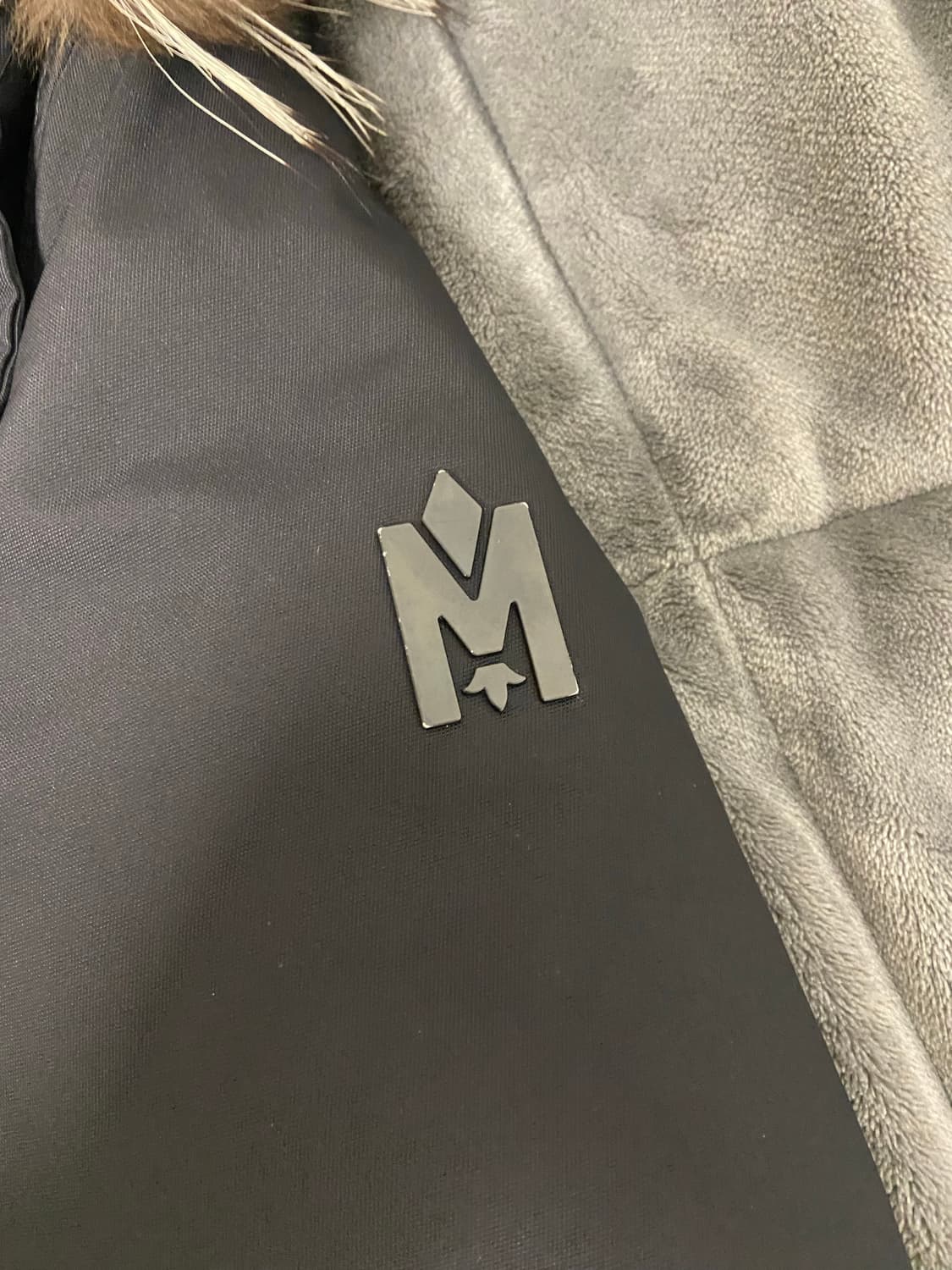 맥케이지 딕슨 23fw 실버퍼 38사이즈 상품이미지4