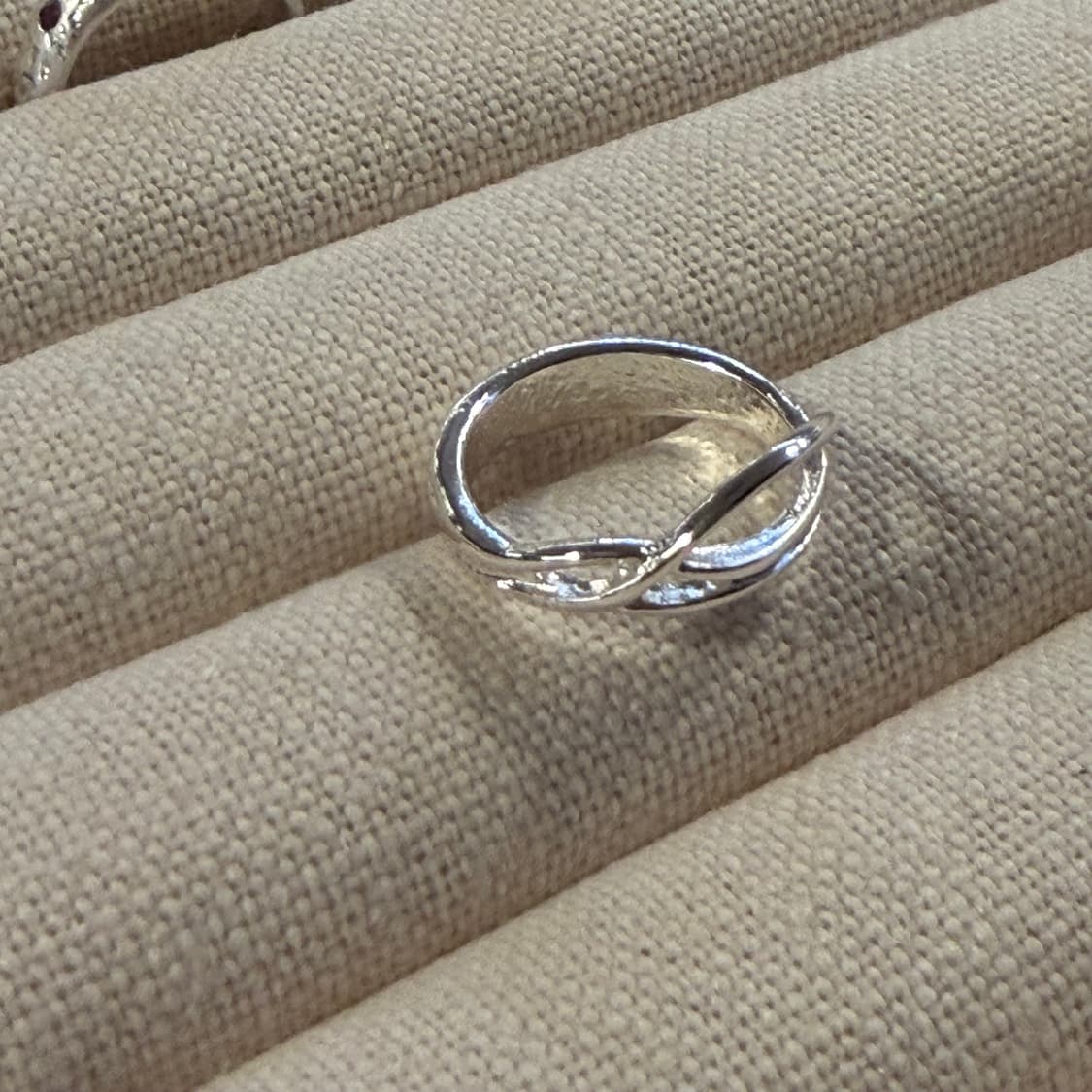 새상품 여성 신주 은도금 공간 반지 상품이미지2