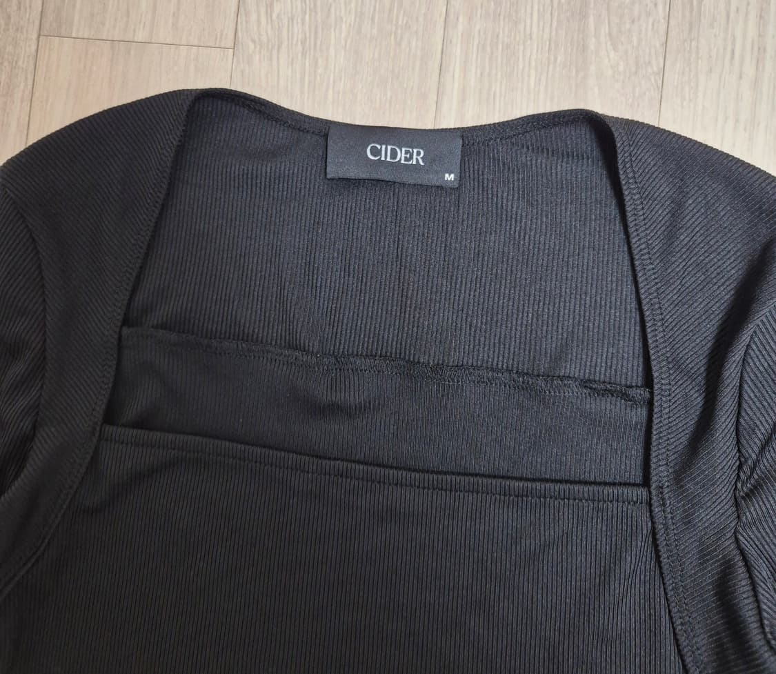 CIDER 샵사이다 크롭 반팔티 상품이미지2