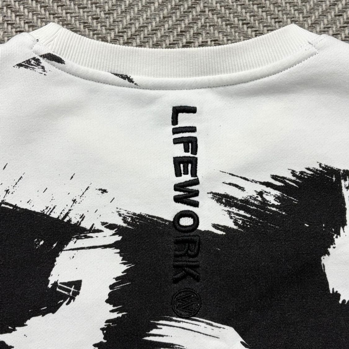 라이프워크 라독 패치 맨투맨 v2058 상품이미지7