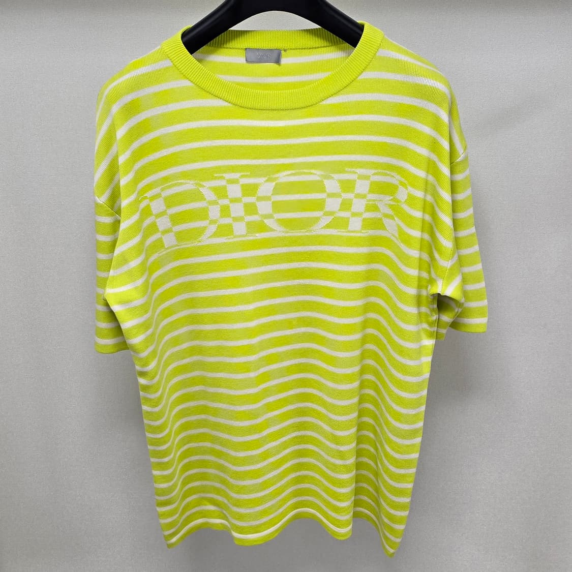 디올 스트라이프 반팔 니트 m사이즈 105 110 판매 상품이미지1