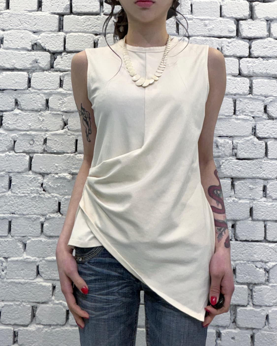 DKNY Asymmetrical Drape Sleeveless Top 상품이미지1