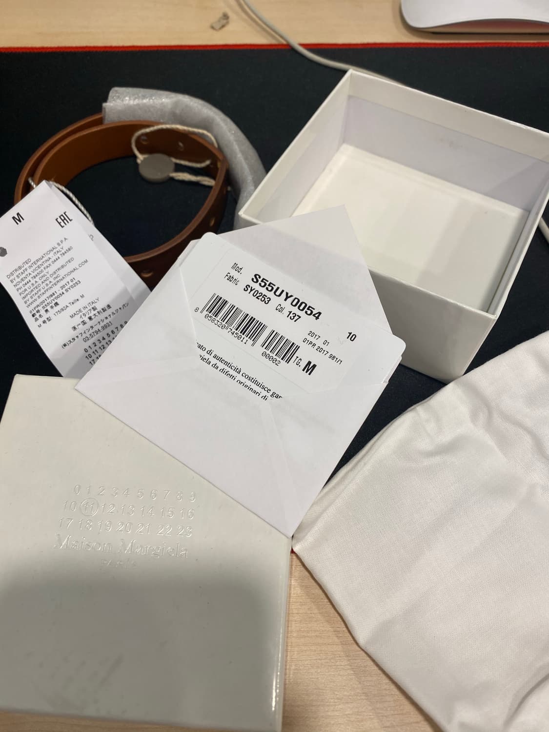 마르지엘라 레더 팔찌 상품이미지2